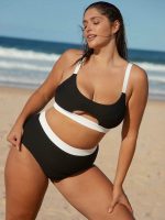 Contrast Trim Plus Size Bikini Bottom - Image 5